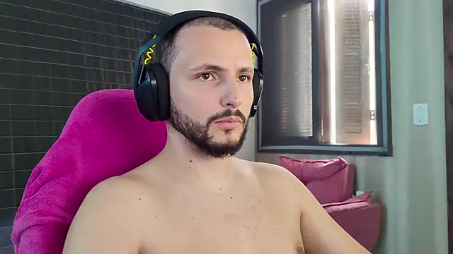 Snapshot of iurytx chatting on 02.28.26 iurytx online show from 02.28.26