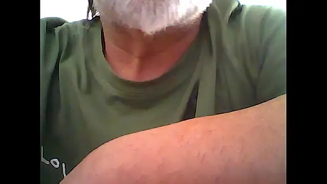 Snapshot of xcimeru chatting on 09.16.25 xcimeru online show from 09.16.25