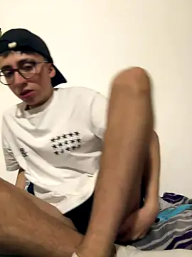 CamiRojas boy online show from 10.20.25