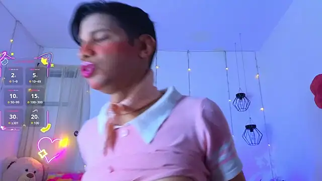 Ariel Femboy  online show from 12.21.25