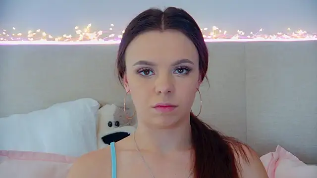 ElisabethDavis online show from 03.19.25