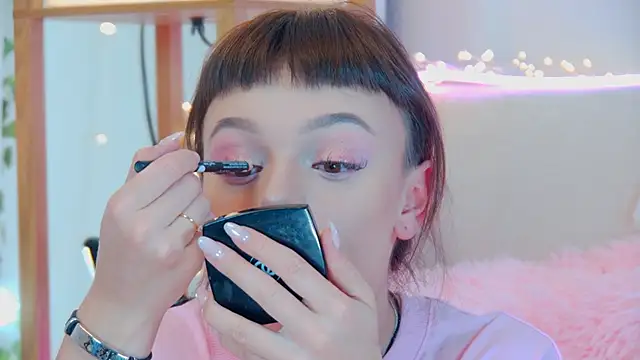 ElisabethDavis online show from 09.17.25