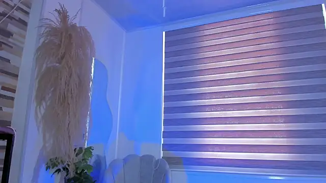 Vanesa novvoa online show from 02.04.25