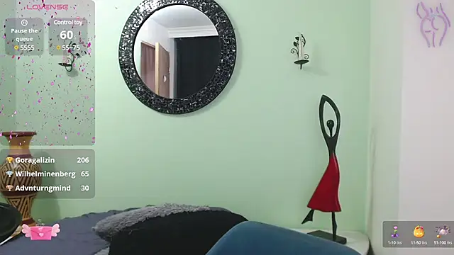 Sofia Franco  online show from 12.31.24