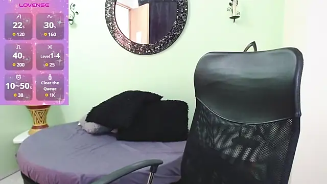 Sofia Franco  online show from 03.21.25