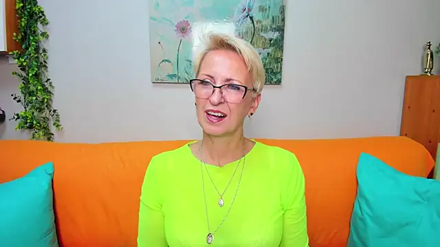 iamyourdream89 online show from 09.15.25