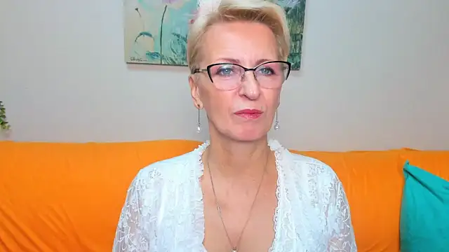 iamyourdream89 online show from 10.14.25