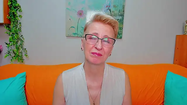 Snapshot of iamyourdream89 chatting on 02.02.26 iamyourdream89 online show from 02.02.26