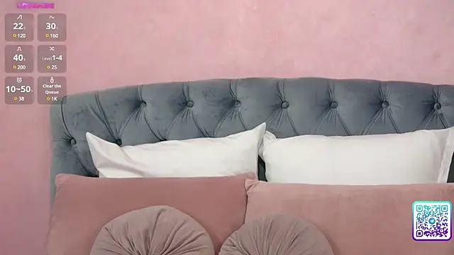 Snapshot of EdithOliviere chatting on 03.18.25 EdithOliviere online show from 03.18.25