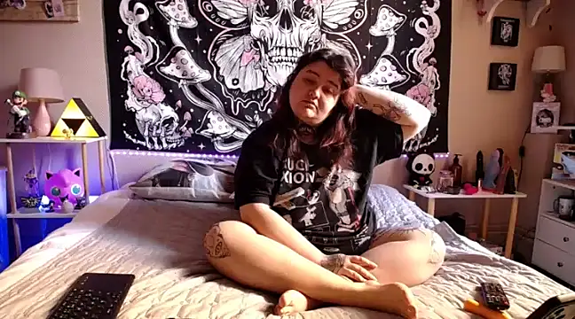 Staicyjanemcfly online show from 02.18.25