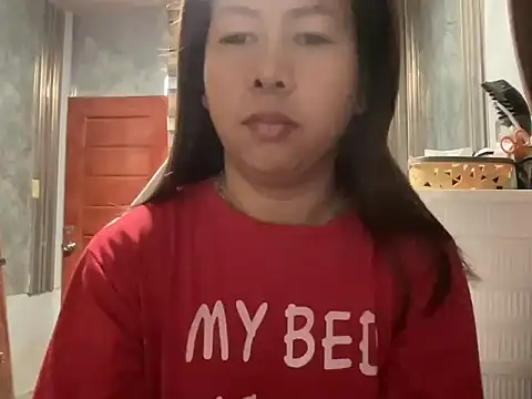 Snapshot of UrLove_Marga chatting on 06.27.26 UrLove Marga online show from 06.27.26