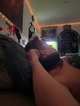 Snapshot of Toyjungee chatting on 02.01.26 Toyjungee online show from 02.01.26