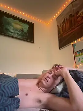 Snapshot of Toyjungee chatting on 02.17.26 Toyjungee online show from 02.17.26