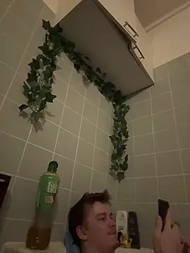 Snapshot of Toyjungee chatting on 03.01.26 Toyjungee online show from 03.01.26