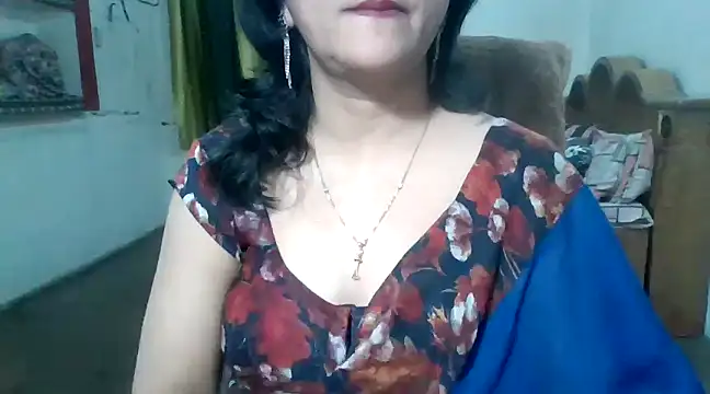 Cute Mahi22 online show from 02.18.25