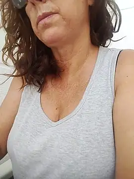 Snapshot of Susycachonda1 chatting on 09.25.25 Susycachonda1 online show from 09.25.25