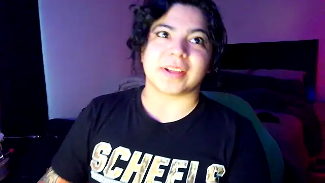 kimmiakiss22 online show from 11.29.25