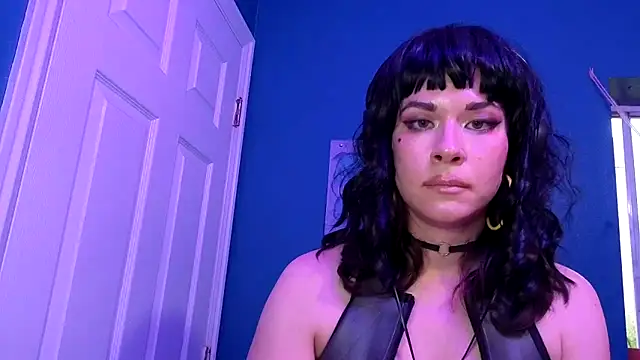 highly inappropriate online show from 04.06.26