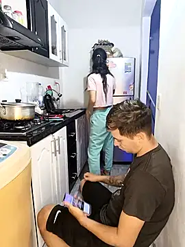 Snapshot of catire2323 chatting on 12.03.24 catire2323 online show from 12.03.24