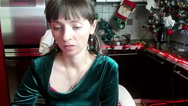 TayanaJons online show from 12.31.24