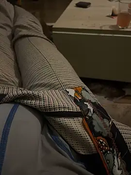 Snapshot of Mrbighardcock chatting on 01.14.25 Mrbighardcock online show from 01.14.25