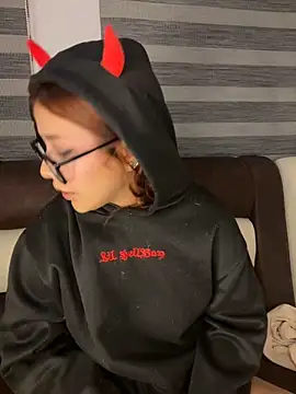 crystal bunny7 online show from 03.10.25