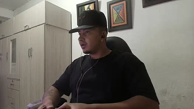 Snapshot of myke_andrade chatting on 09.21.25 myke andrade online show from 09.21.25