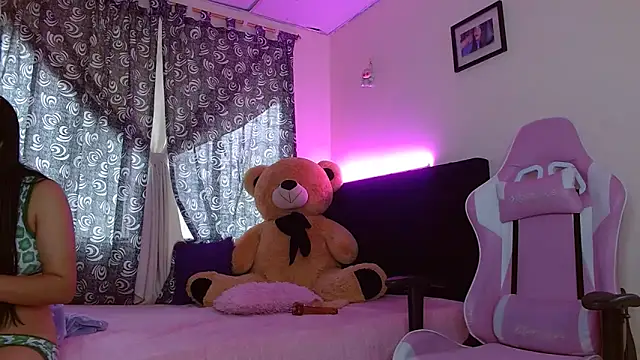 Dakota bumm online show from 09.18.25