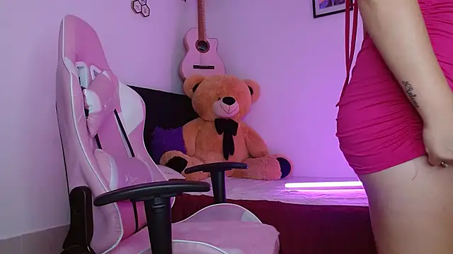 Dakota bumm online show from 10.25.25