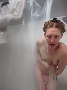 GoldenFlameGoddess online show from 02.26.25