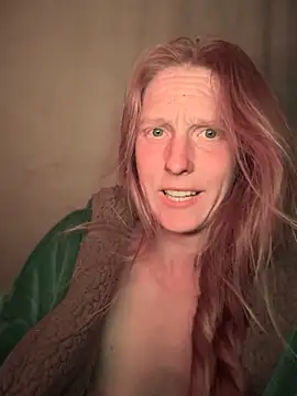 Snapshot of GoldenFlameGoddess chatting on 03.07.26 GoldenFlameGoddess online show from 03.07.26