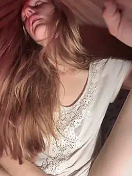 Snapshot of GoldenFlameGoddess chatting on 03.16.26 GoldenFlameGoddess online show from 03.16.26