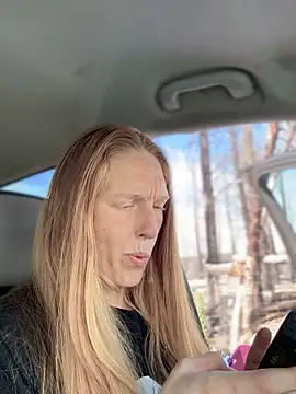 Snapshot of GoldenFlameGoddess chatting on 03.20.26 GoldenFlameGoddess online show from 03.20.26