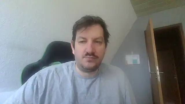 Golffahrer1982 online show from 10.30.25