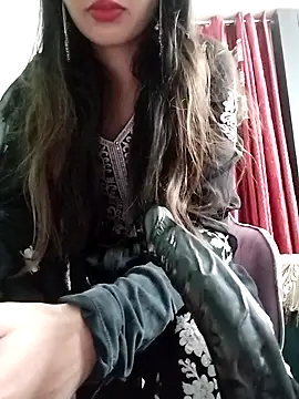 Noor Darliing online show from 12.02.25