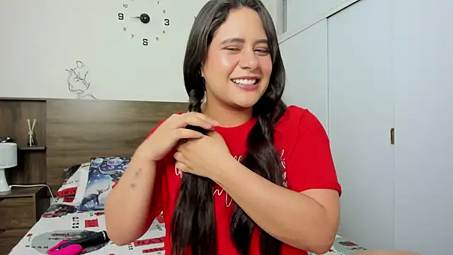 emily adams01 online show from 04.21.26