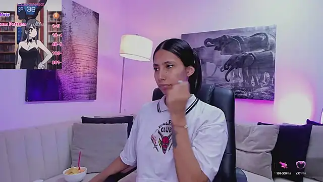 Snapshot of Ary_7 chatting on 01.30.25 Ary 7 online show from 01.30.25