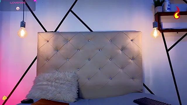 violetasimonz online show from 02.10.26