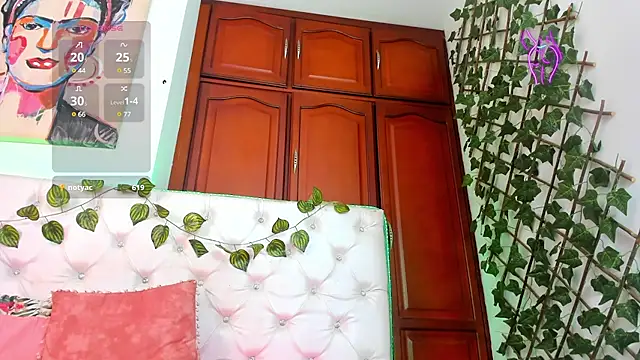 Andrea Williams24 online show from 03.05.25