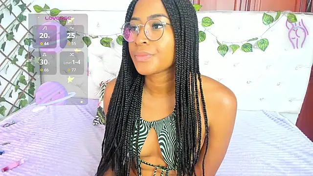 Andrea Williams24 online show from 09.30.25