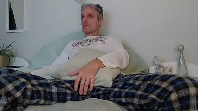 StrongBill online show from 12.25.24