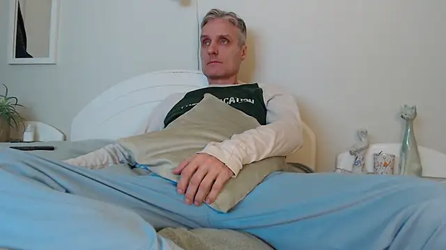 StrongBill online show from 01.25.25