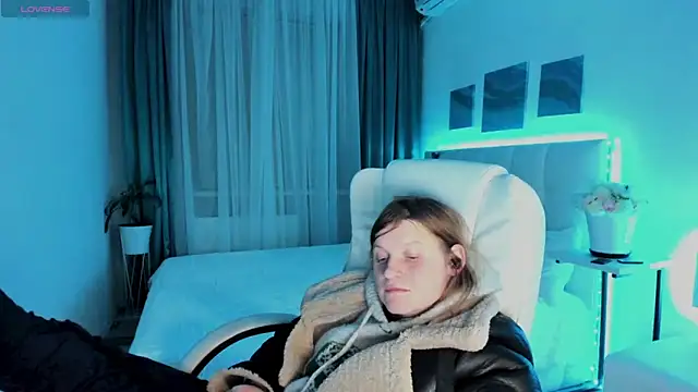 Kathlyn  Heath online show from 03.06.25