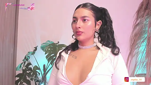 Anngel 1 online show from 09.24.25