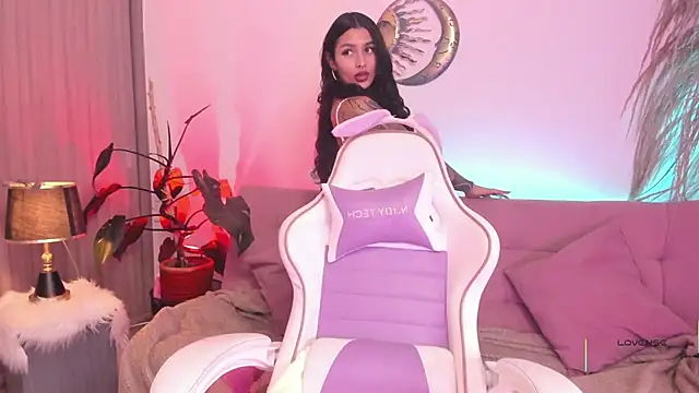 Anngel 1 online show from 12.19.25