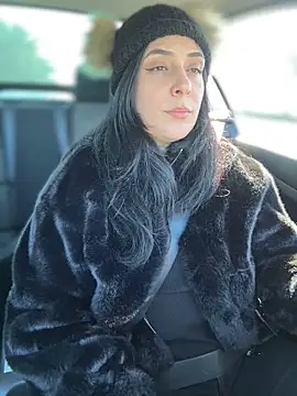 Lilith  D online show from 02.05.25