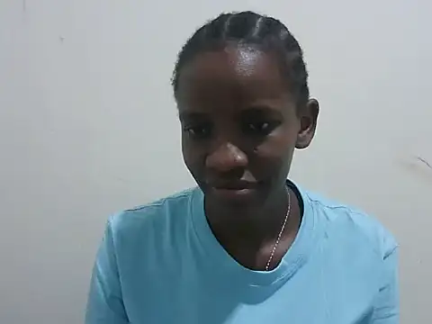 prettybeee online show from 12.18.25