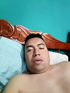 Diego leon27 online show from 12.28.24