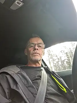 Snapshot of DarrenSullivanSlut chatting on 10.16.25 DarrenSullivanSlut online show from 10.16.25