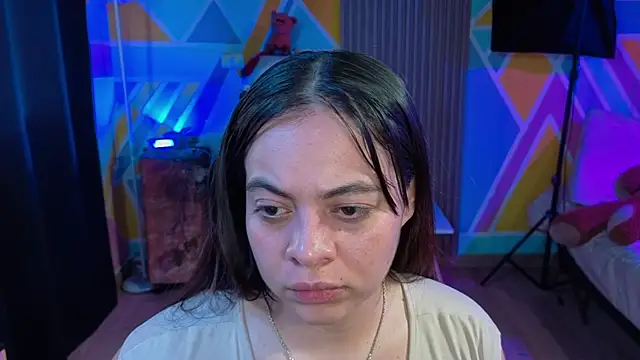 Cuttiealice online show from 10.14.25